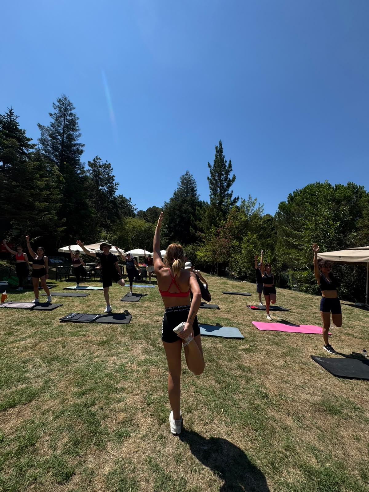 Takım Challenge etkinliğine katılan CB Fit Camp grubu